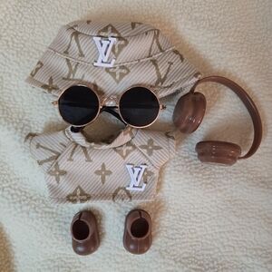 •SOLD•LABUBU 2 SET BUNDLE OUTFITS LV 5 PCS SET BROWN TAN & PPRADA 5 PCS